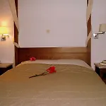 Отель Kalamitsi