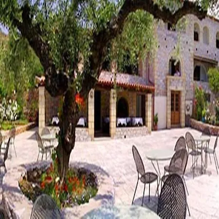 Ξενοδοχείο Kalamitsi 3*